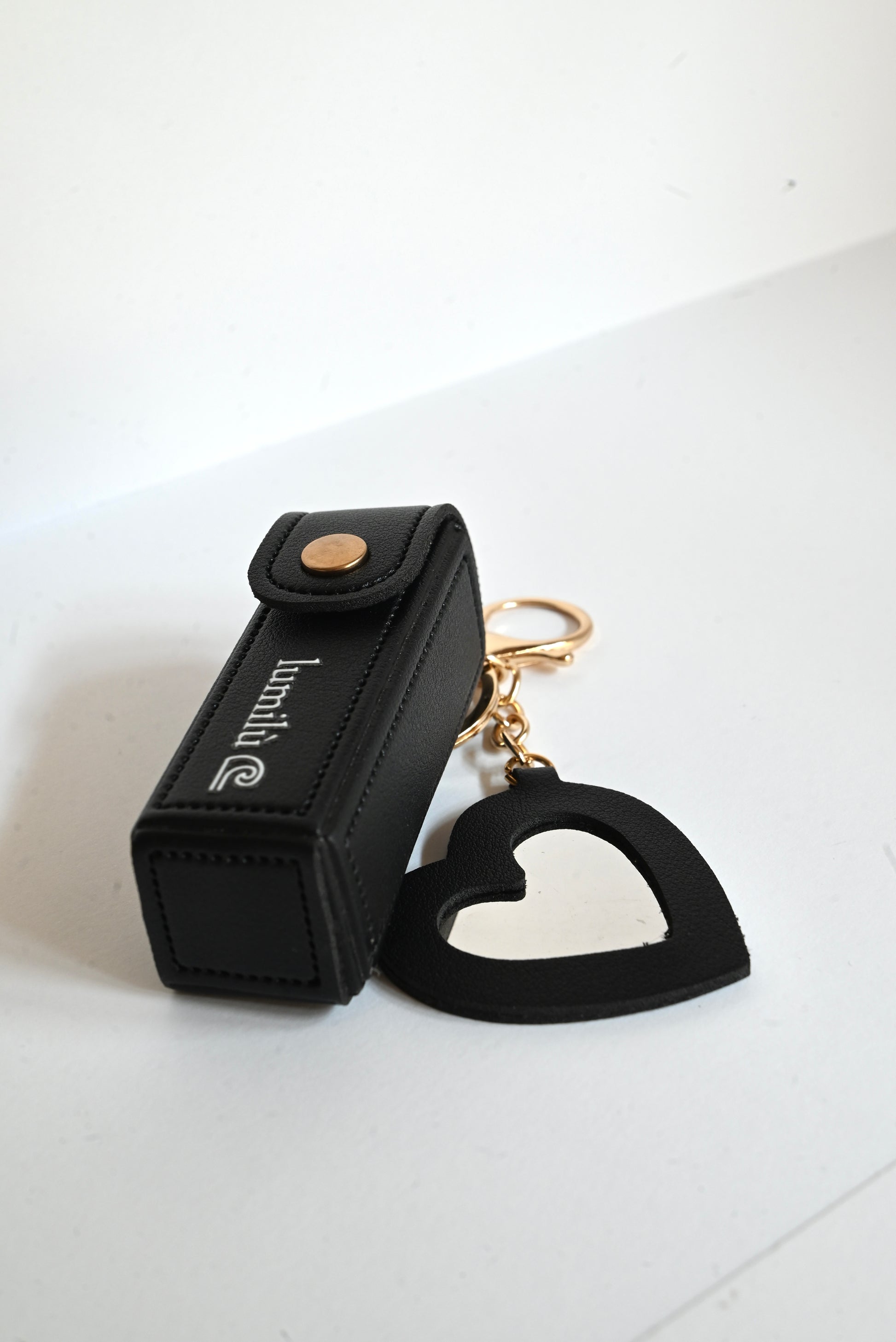 Minou Mirror Charm
